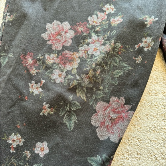 Black floral 1xl pants from Tribal - Picture 2 of 4